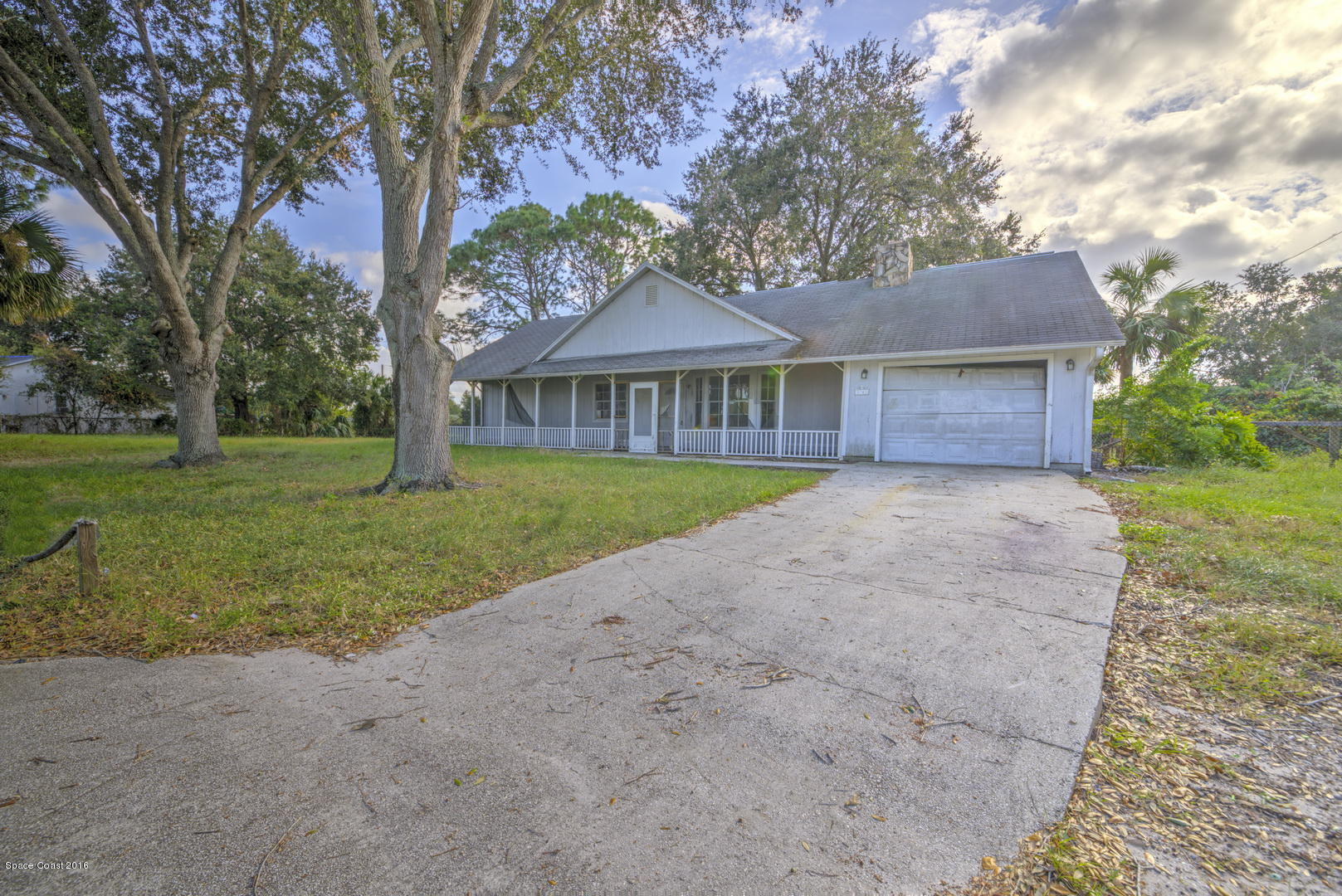 5741 Flint Road Cocoa, FL 32927 - Photo 3 of 24 One Car Garage