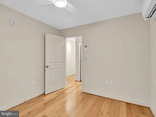 $3,900 | 220 2nd Street Southeast, Unit 103, Washington, DC 20003