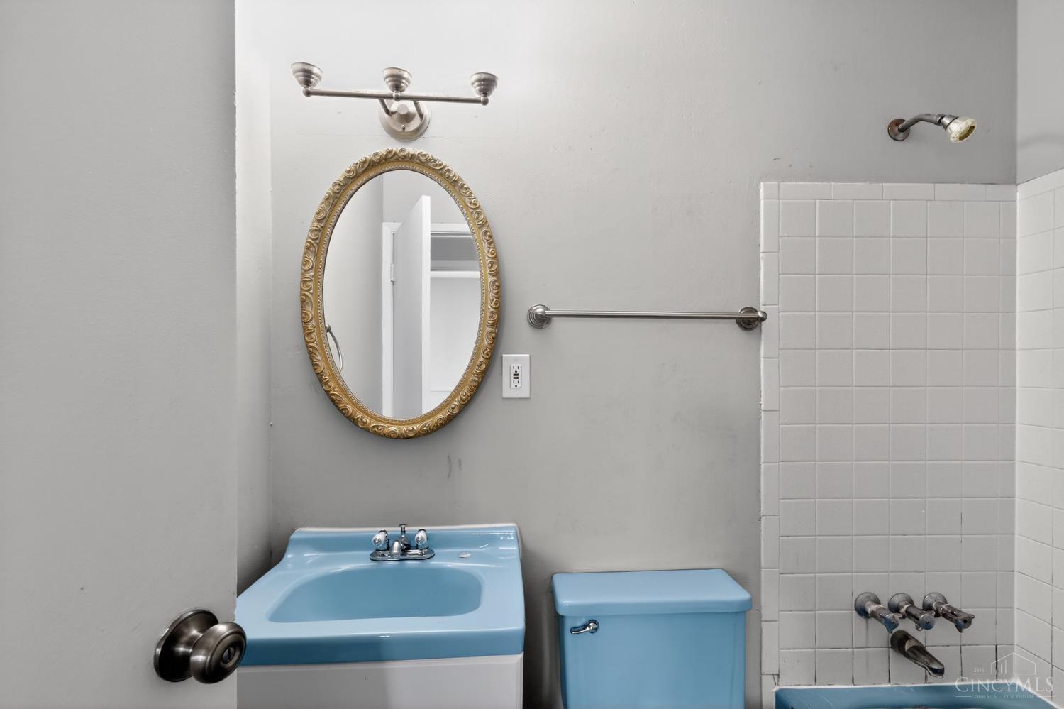 1854 Windmill Way Cincinnati, OH 45240 - Photo 21 of 33