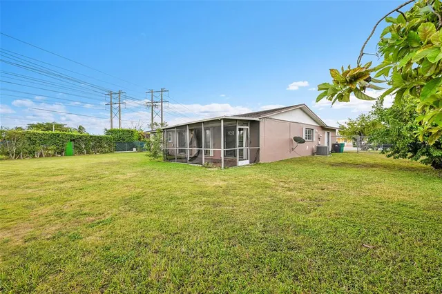 $600,000 | 13615 Southwest 72nd Terrace, Miami, FL 33183