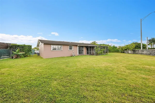 $600,000 | 13615 Southwest 72nd Terrace, Miami, FL 33183