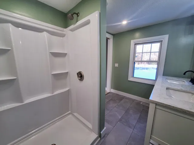 $329,000 | 130 Tiger Hill Road, Oxford, ME 04270