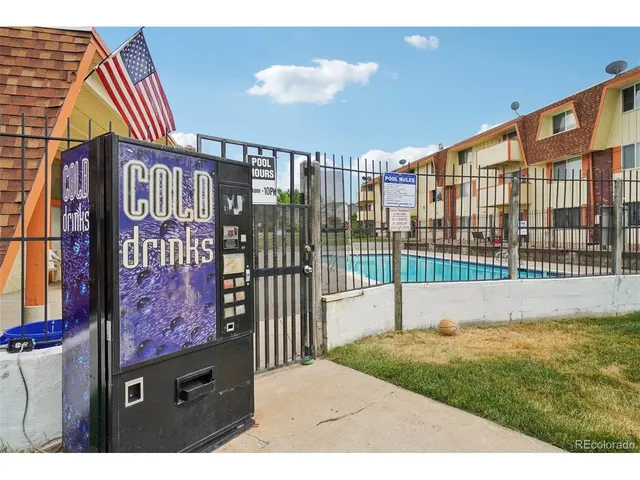 $170,000 | 10211 Ura Lane, Unit 207, Thornton, CO 80260