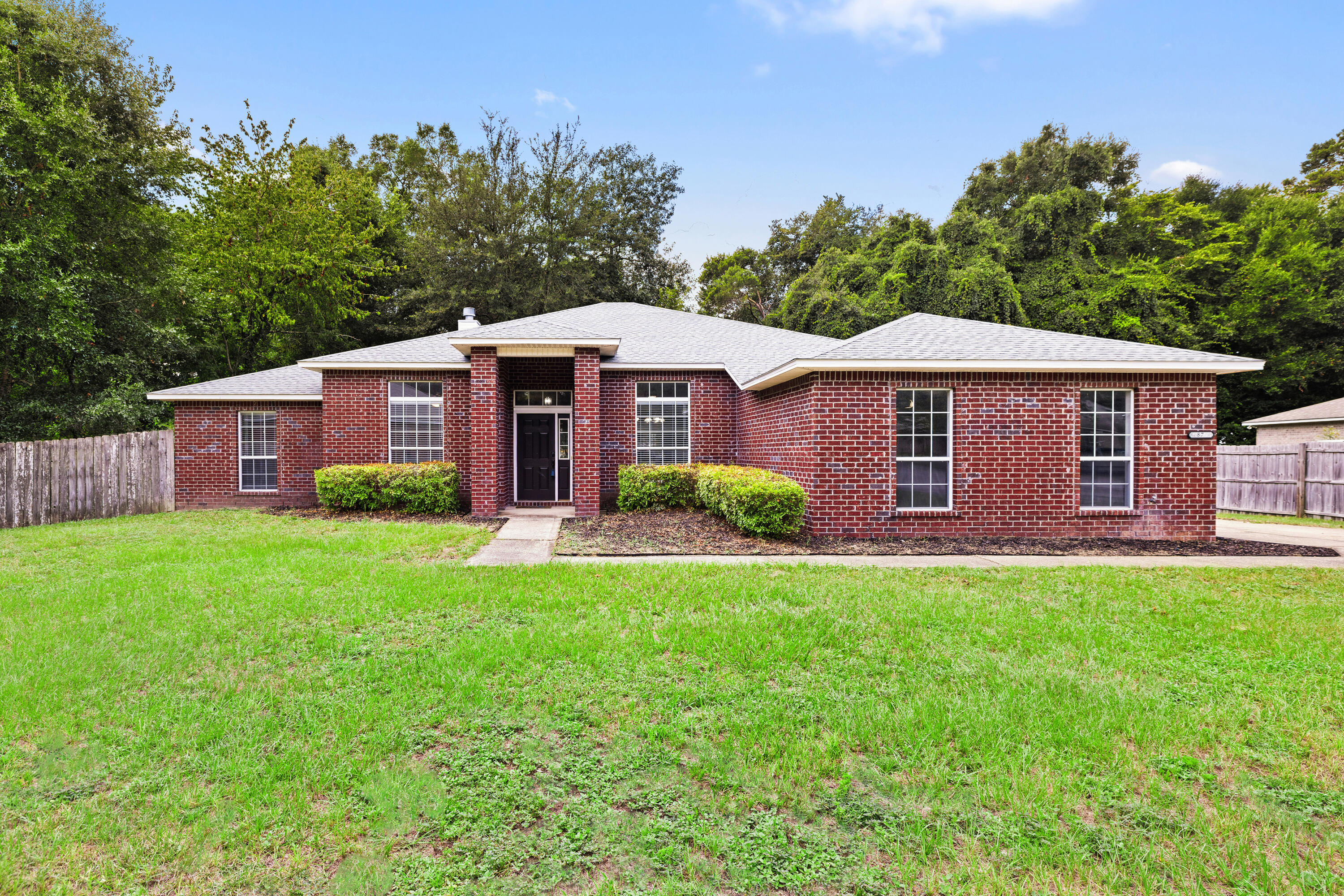 87 Oakplace Road Freeport, FL 32439 - Photo 3 of 65 02