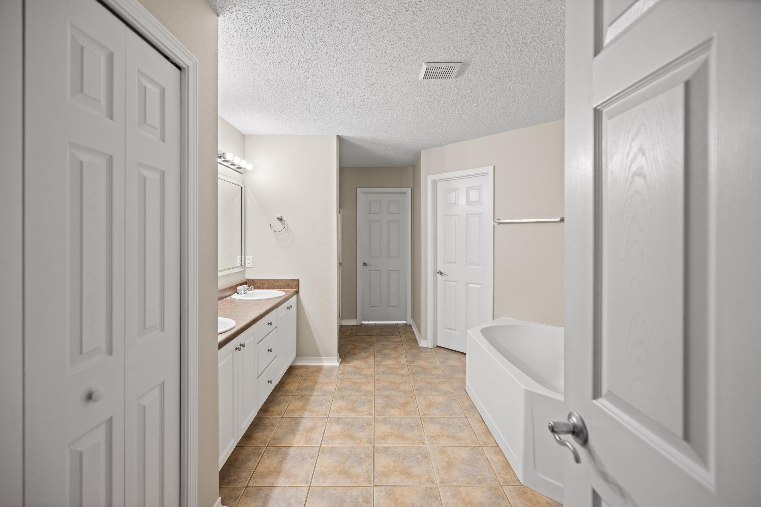 87 Oakplace Road Freeport, FL 32439 - Photo 36 of 65 57