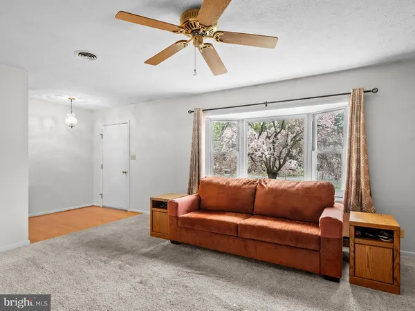 $339,000 | 118 Carroll Drive, Stephens City, VA 22655