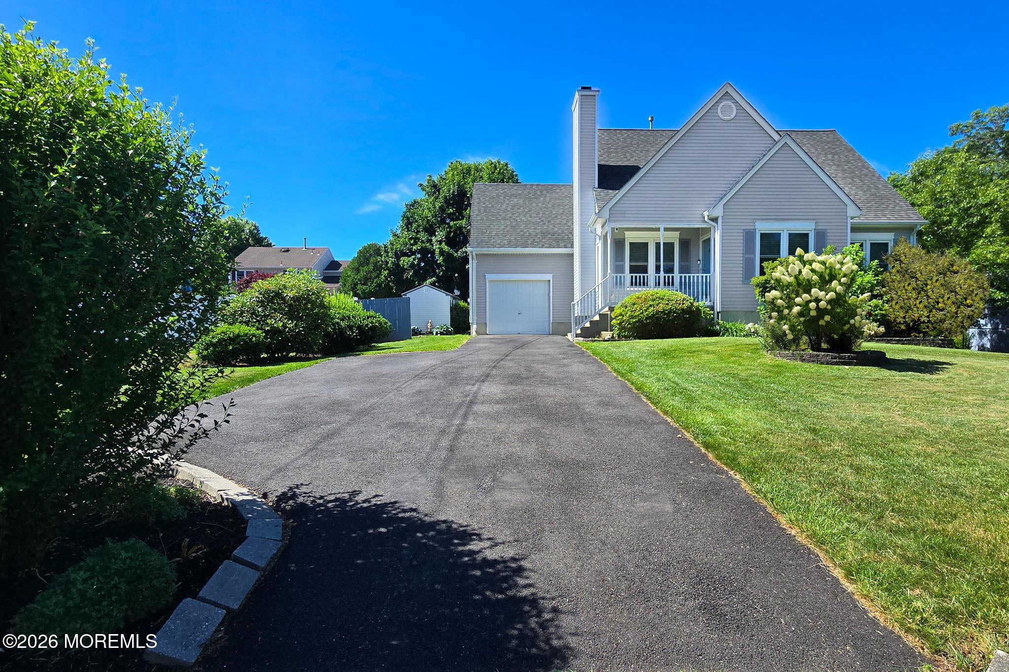 137 Bowline Road Manahawkin, NJ 08050 - Photo 4 of 36 04