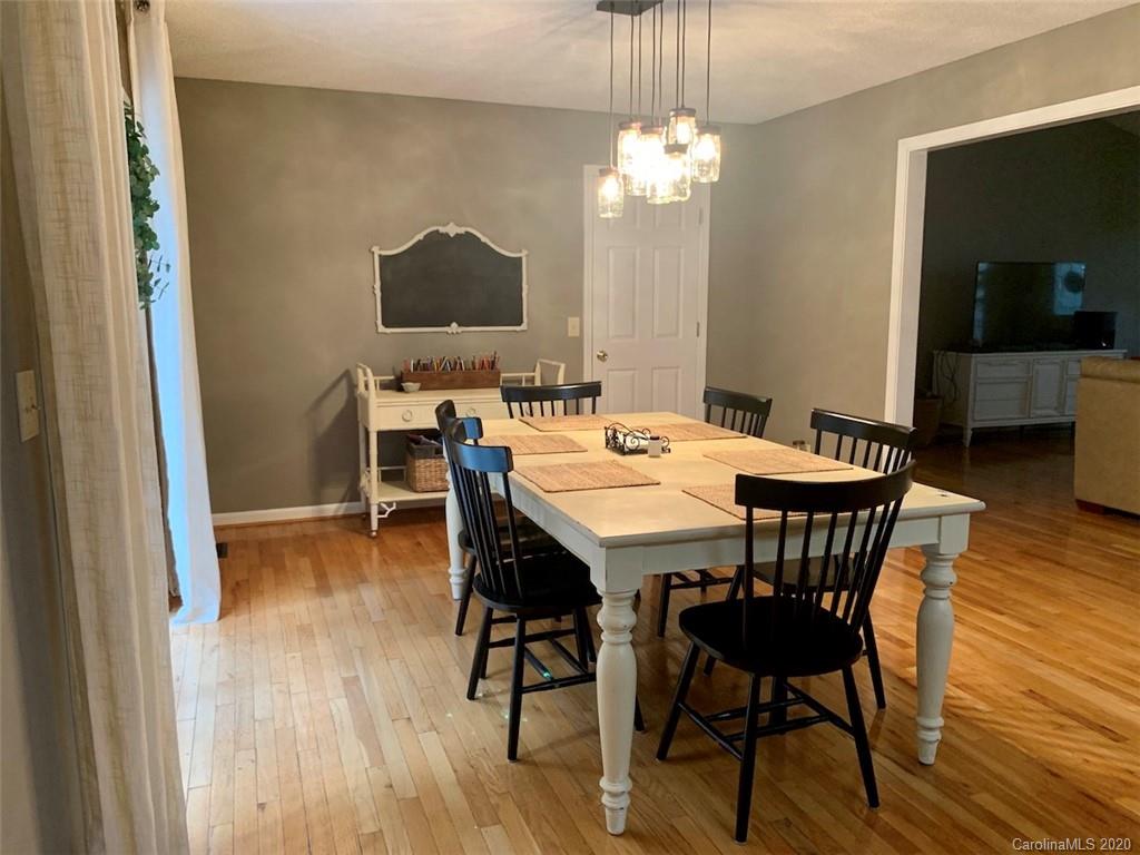 150 Mule Pen Road Sylva, NC 28779 - Photo 5 of 16 Gallery Image 5