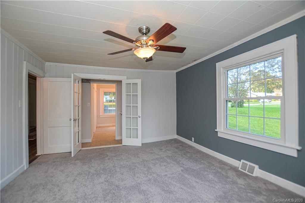 920 Radio Road, Unit 1 Statesville, NC 28677 - Photo 14 of 22 Gallery Image 14