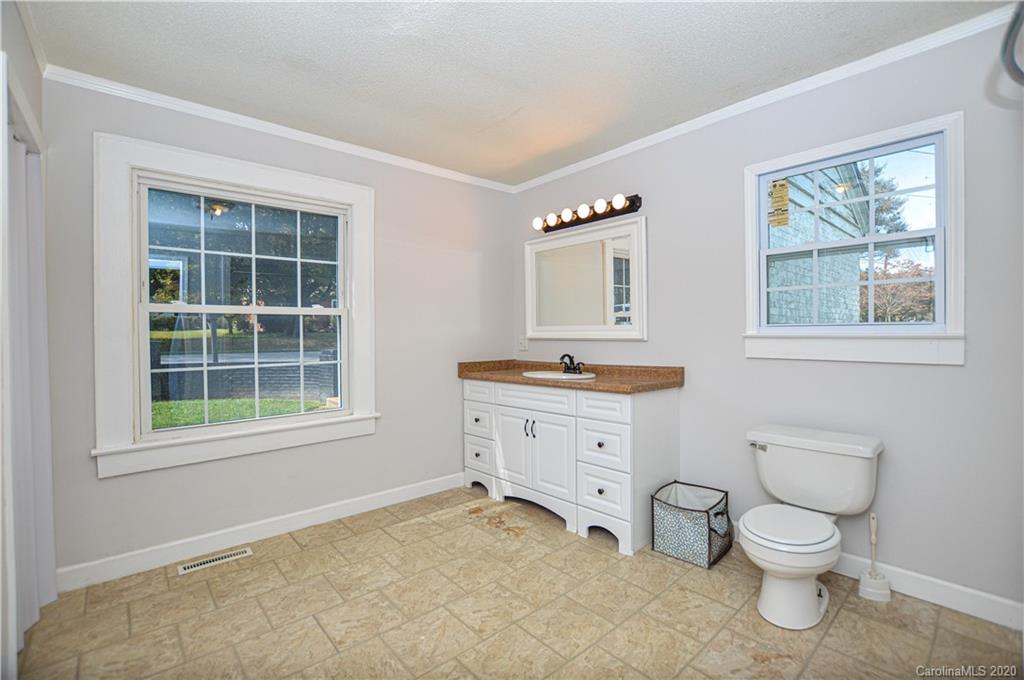 920 Radio Road, Unit 1 Statesville, NC 28677 - Photo 15 of 22 Gallery Image 15