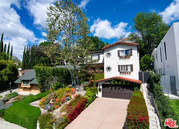 $8,000 | 5176 Don Pio Drive, Woodland Hills, CA 91364