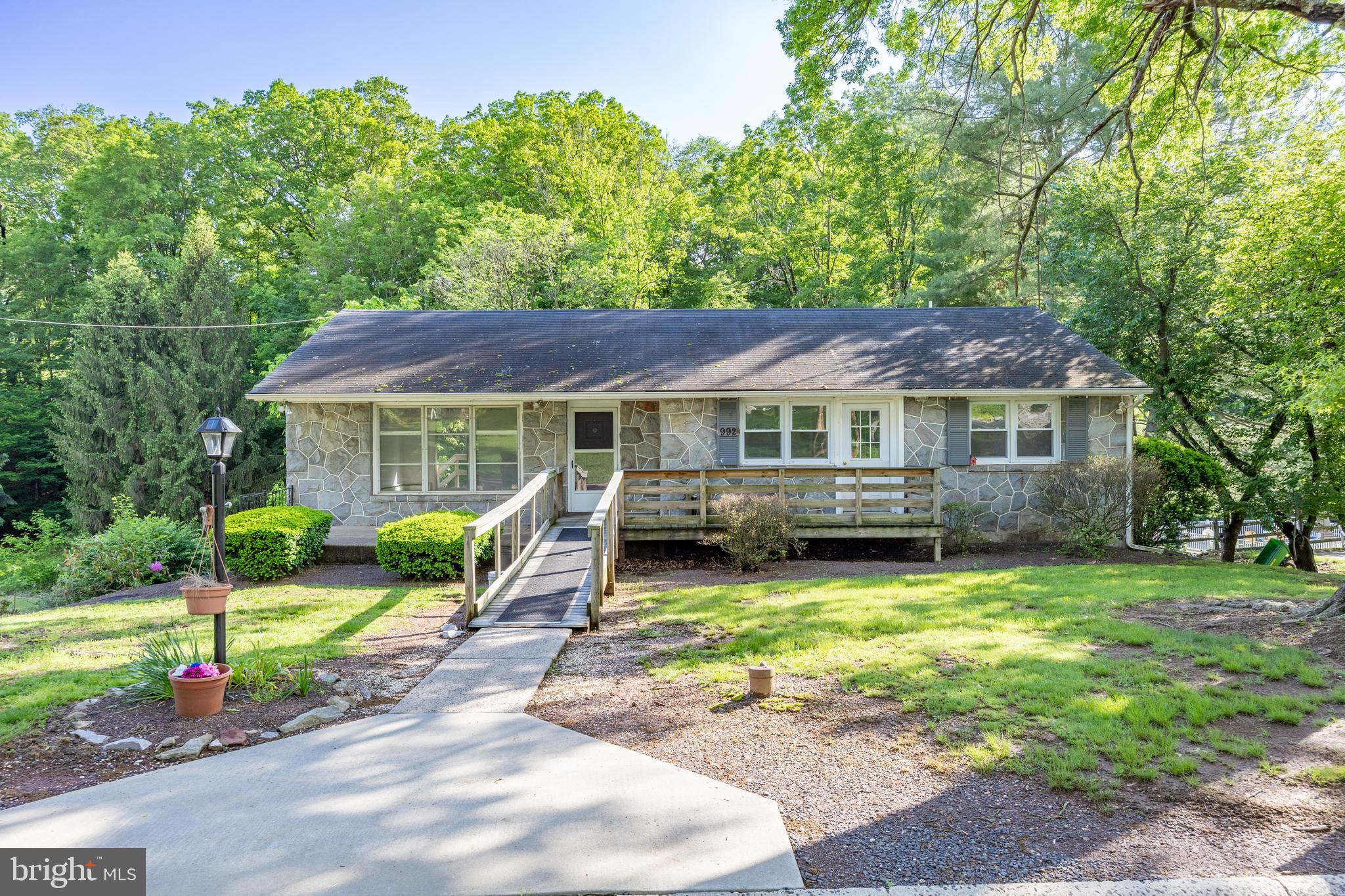 992 East Valley Road Pottstown, PA 19464 - Photo 1 of 32 Gallery Image 1