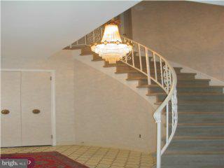 3741 Ridgeview Road Huntingdon Valley, PA 19006 - Photo 2 of 6 Gallery Image 2