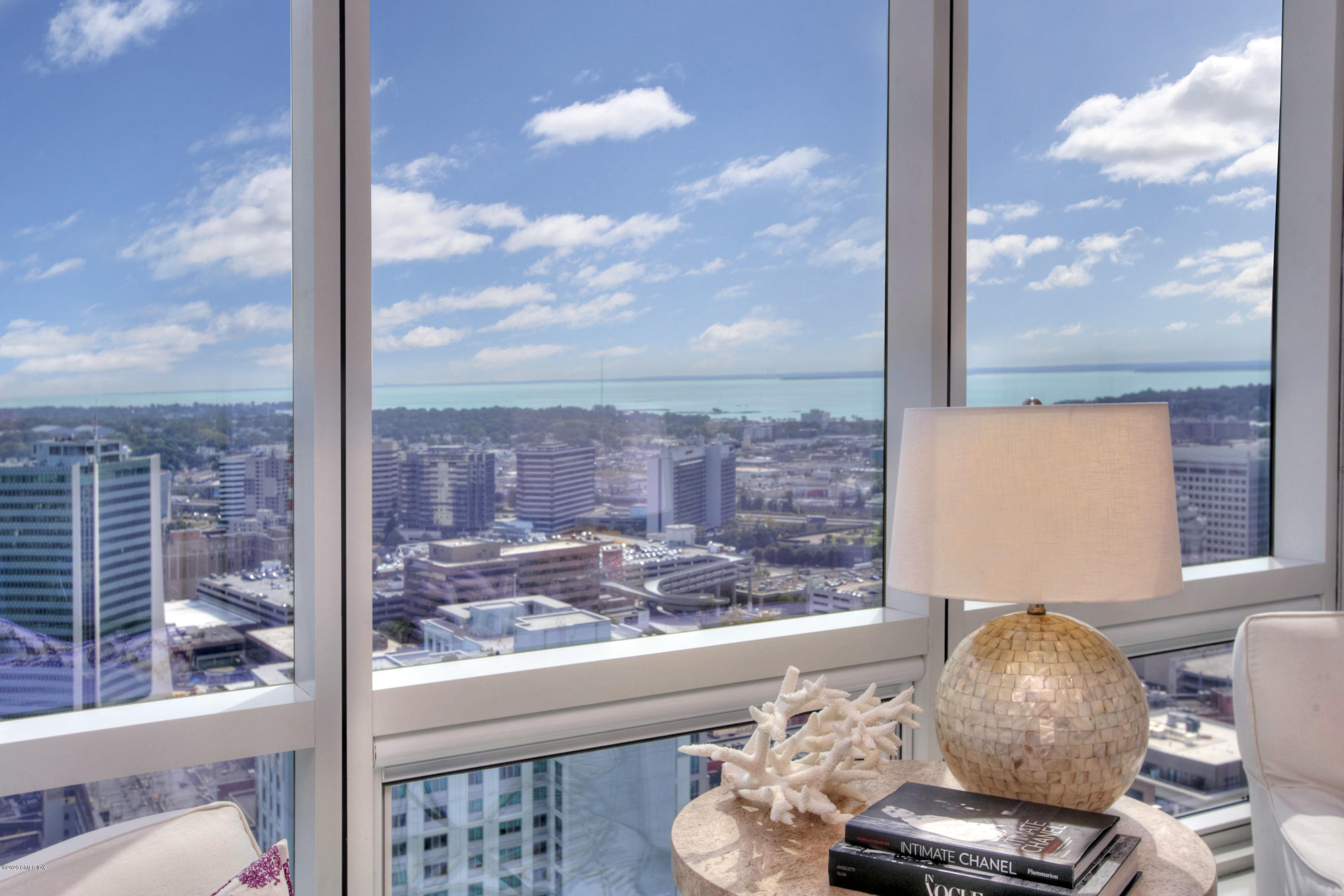 1 Broad Street, Unit PHD4 Stamford, CT 06901 - Photo 19 of 38 a view of a floor to ceiling window