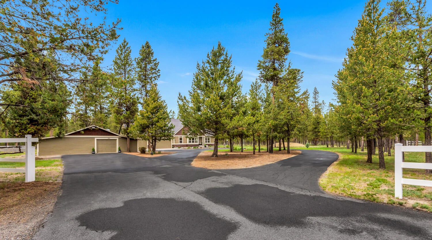 17814 Grimm Road Bend, OR 97707 - Photo 26 of 29 OReilly_20210611_1_304673_72ppi