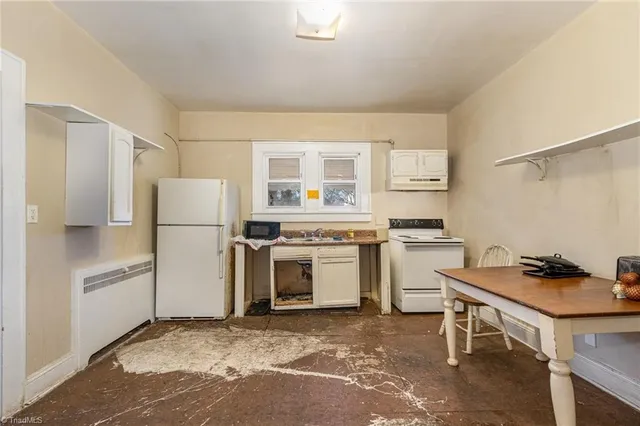 $629,900 | 1012 South Main Street, Burlington, NC 27215