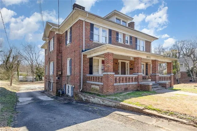 $629,900 | 1012 South Main Street, Burlington, NC 27215