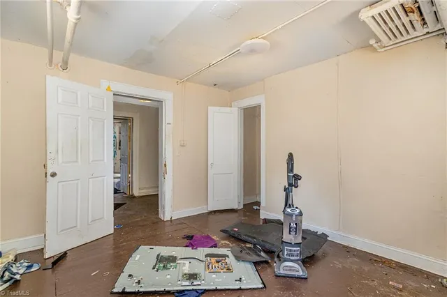 $629,900 | 1012 South Main Street, Burlington, NC 27215