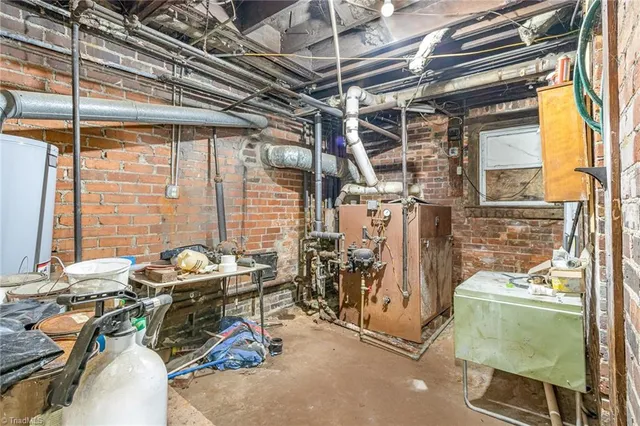 $629,900 | 1012 South Main Street, Burlington, NC 27215