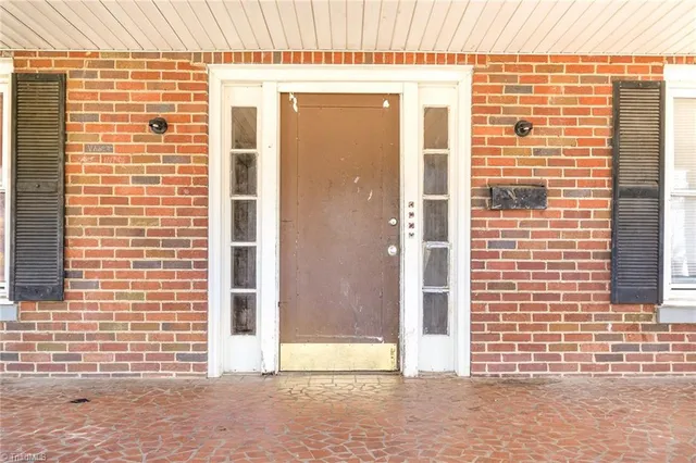 $629,900 | 1012 South Main Street, Burlington, NC 27215