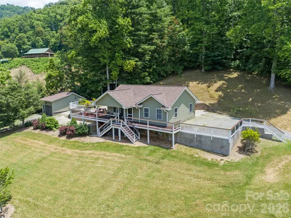 $749,000 | 189 Poverty Branch Road, Barnardsville, NC 28709