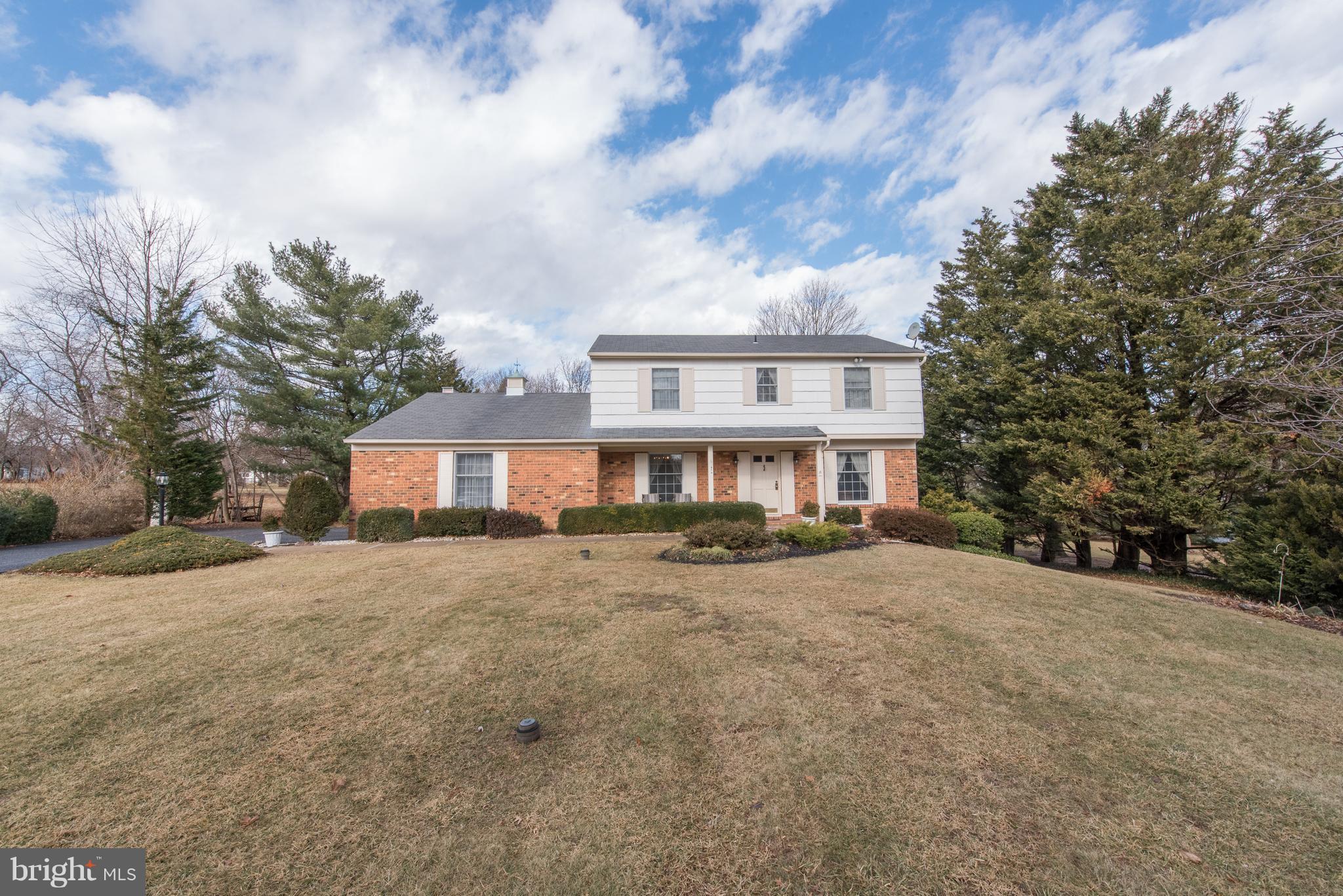 1216 Nottingham Road Westminster, MD 21157 - Photo 2 of 28 Exterior (Front)
