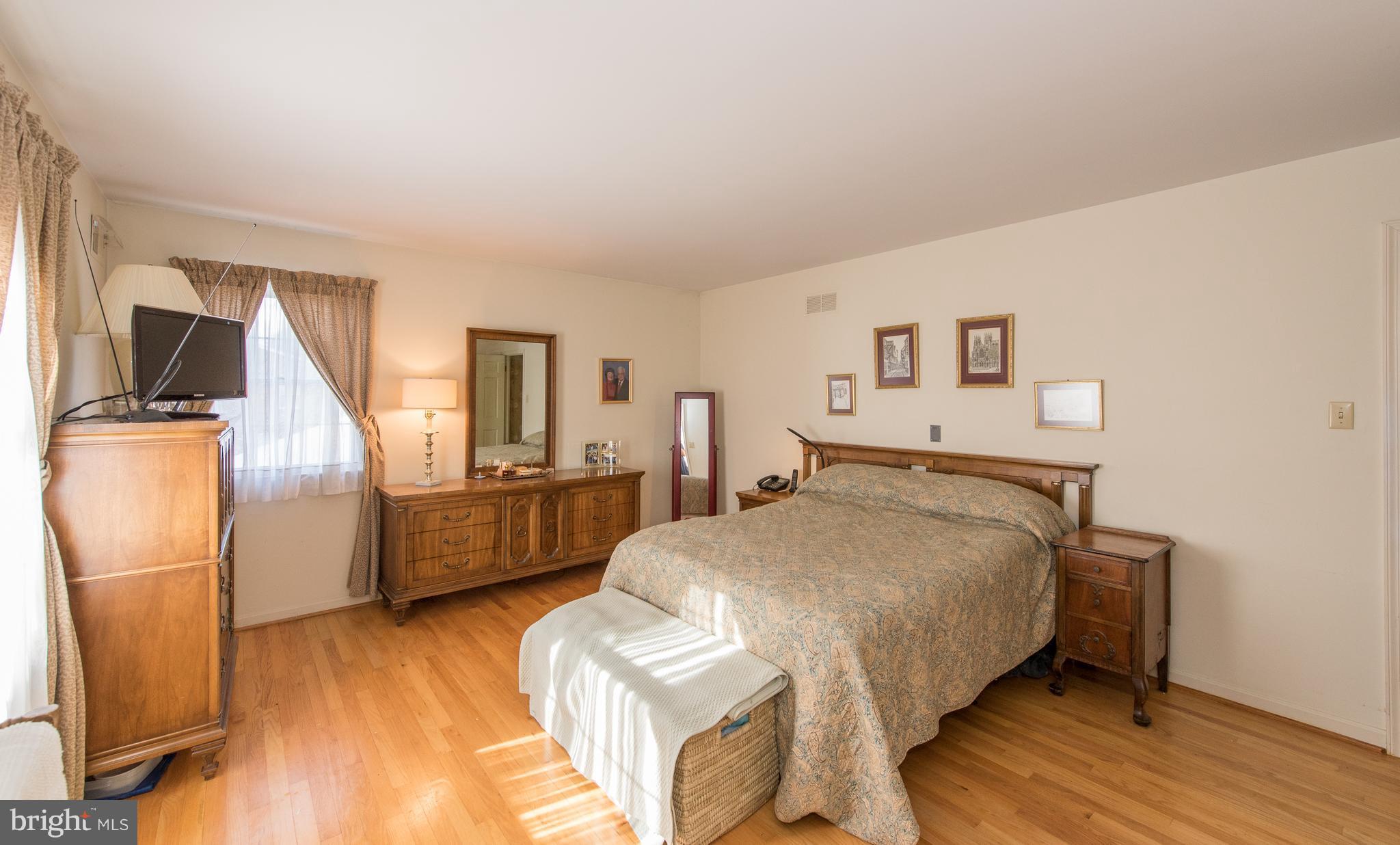 1216 Nottingham Road Westminster, MD 21157 - Photo 12 of 28 Bedroom (Master)