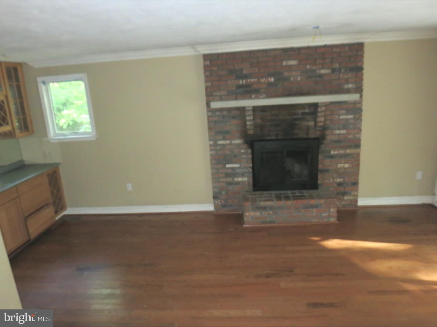 343 Indian Mills Road Shamong, NJ 08088 - Photo 9 of 21 Family Room