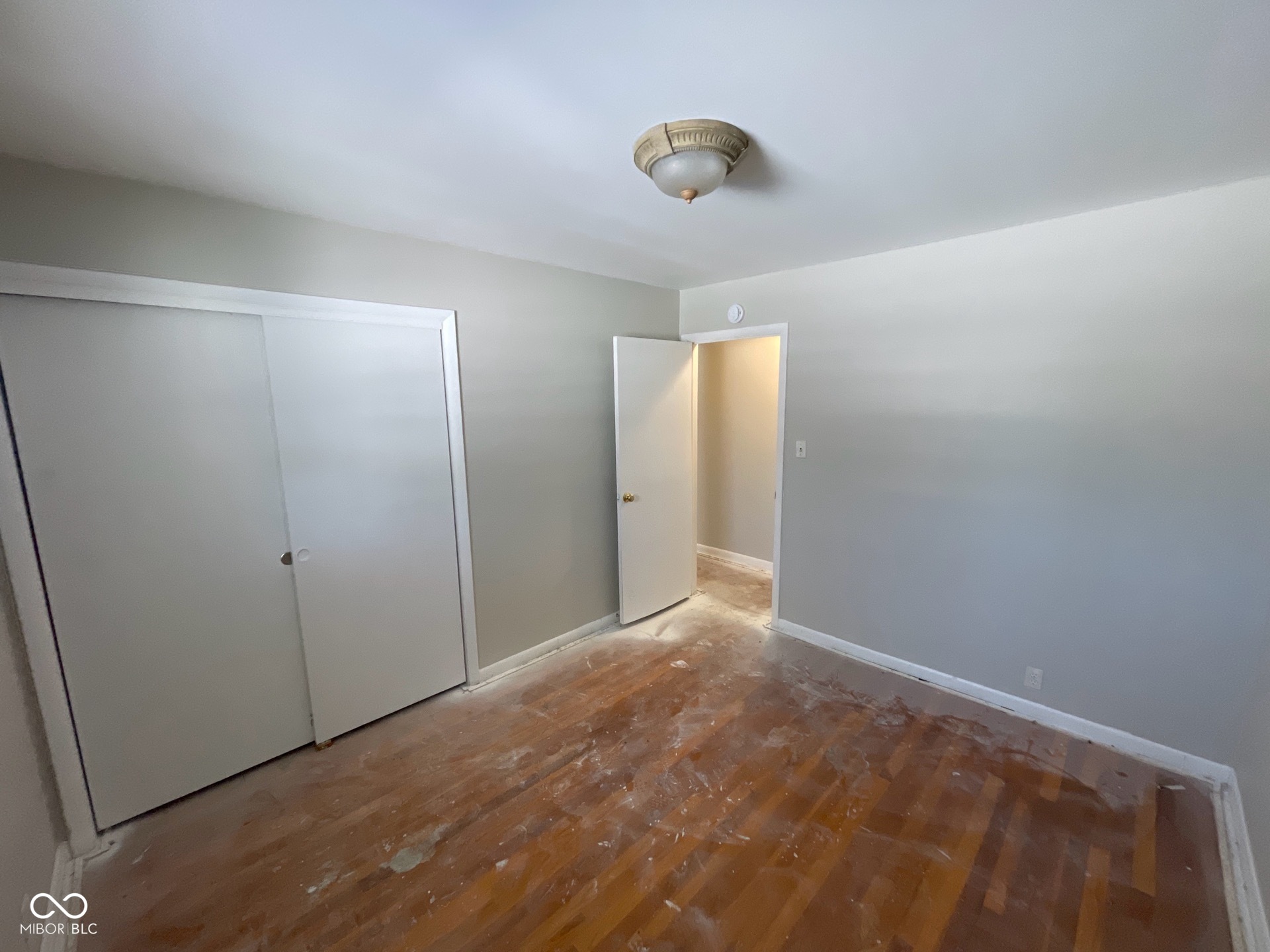 4903 Guion Road Indianapolis, IN 46254 - Photo 5 of 11