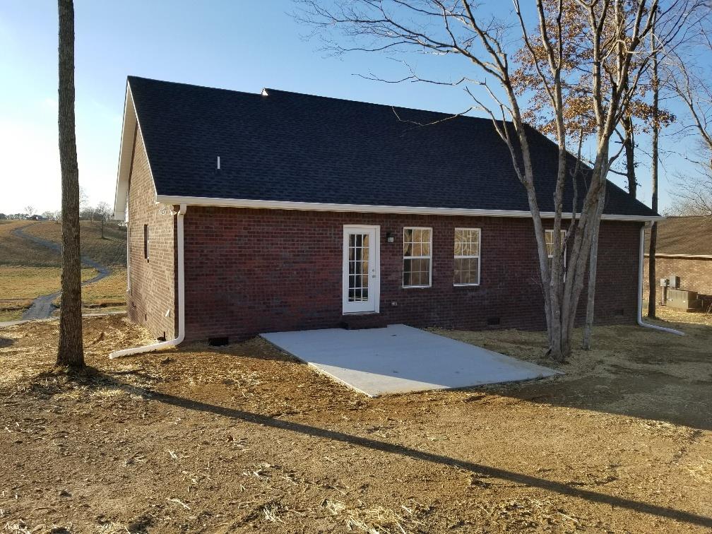 1680 Rock Bridge Road Bethpage, TN 37022 - Photo 5 of 19 a front view of a house