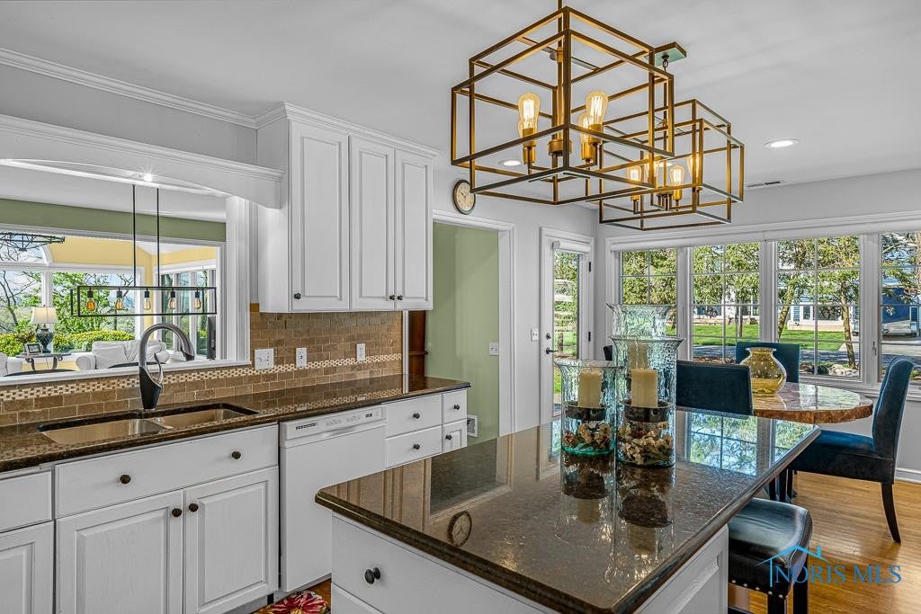 1504 River Road Maumee, OH 43537 - Photo 21 of 47 Gallery Image 21