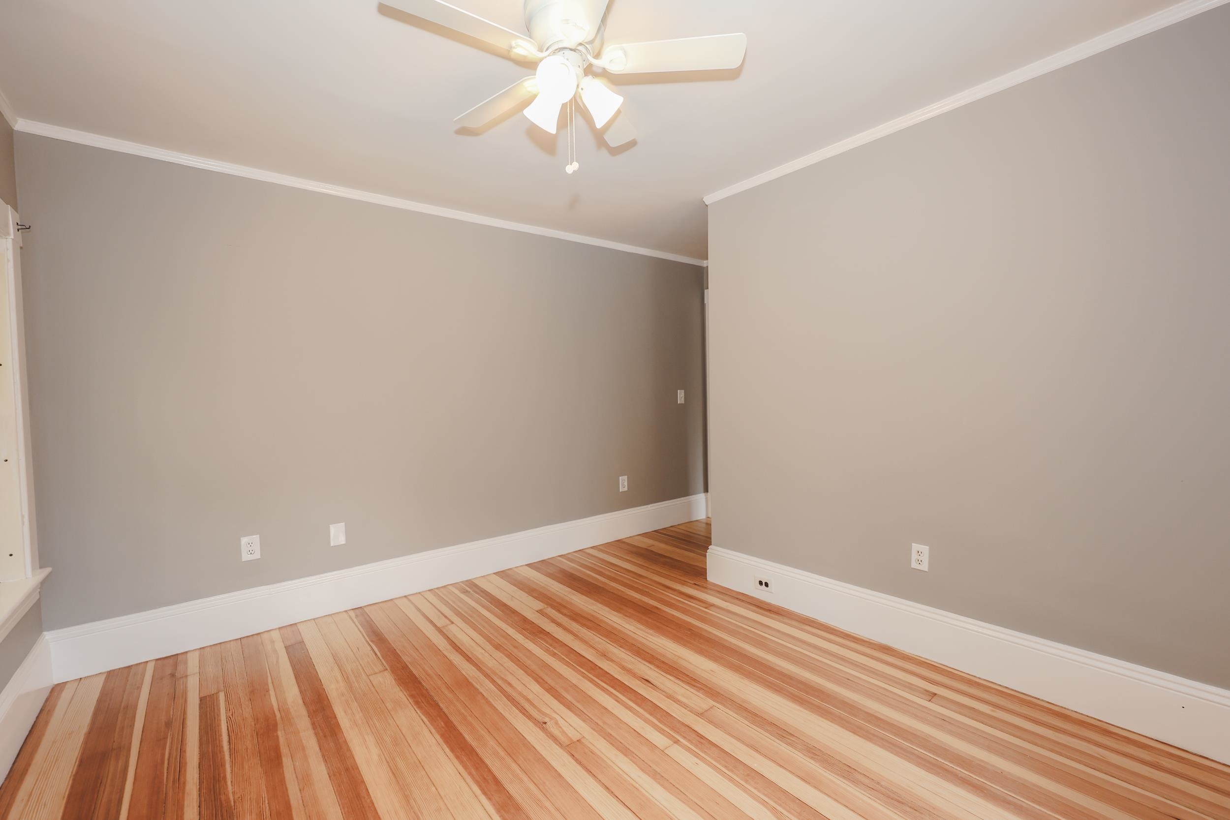497 Concord Street Manchester, NH 03104 - Photo 12 of 35