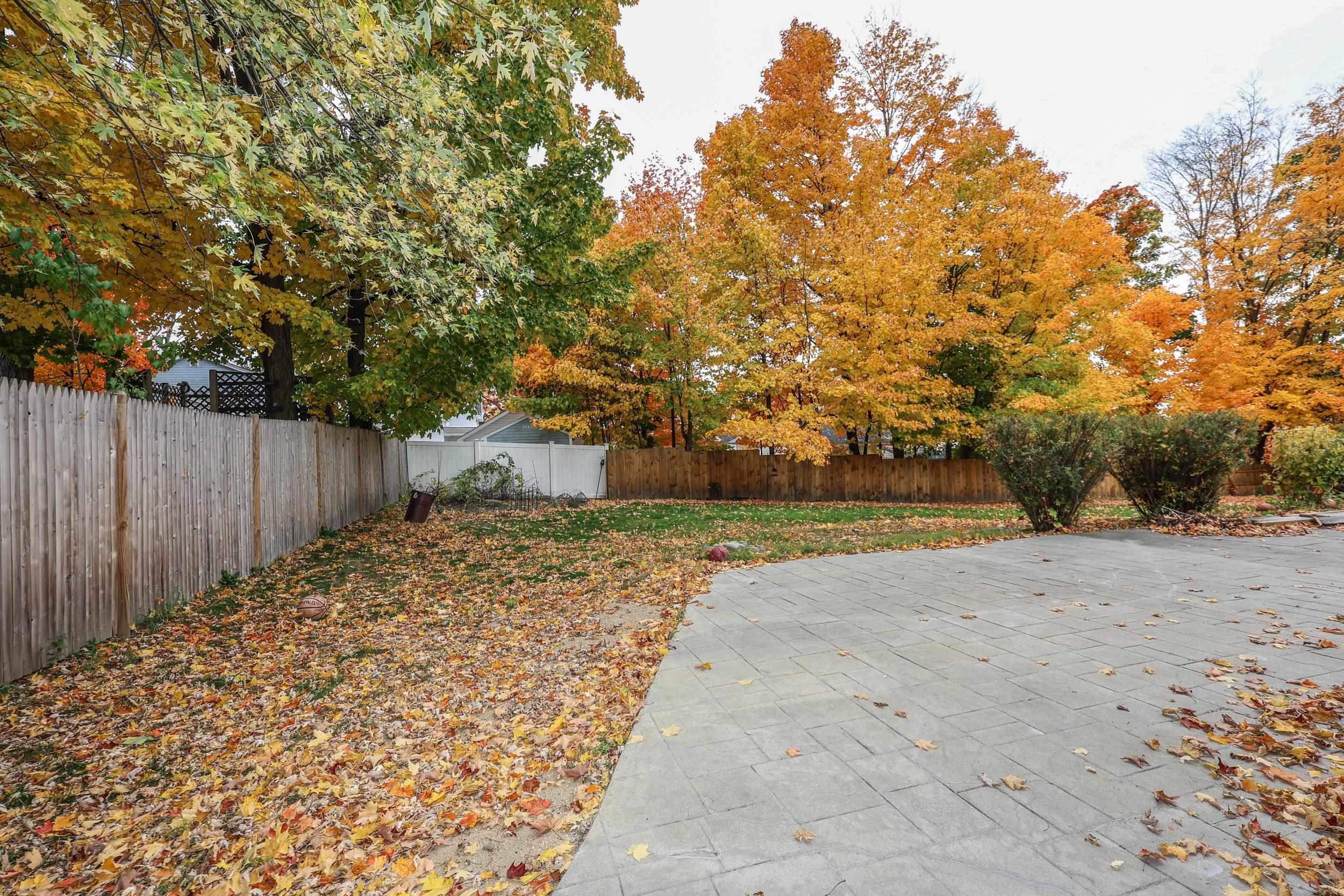 497 Concord Street Manchester, NH 03104 - Photo 27 of 35