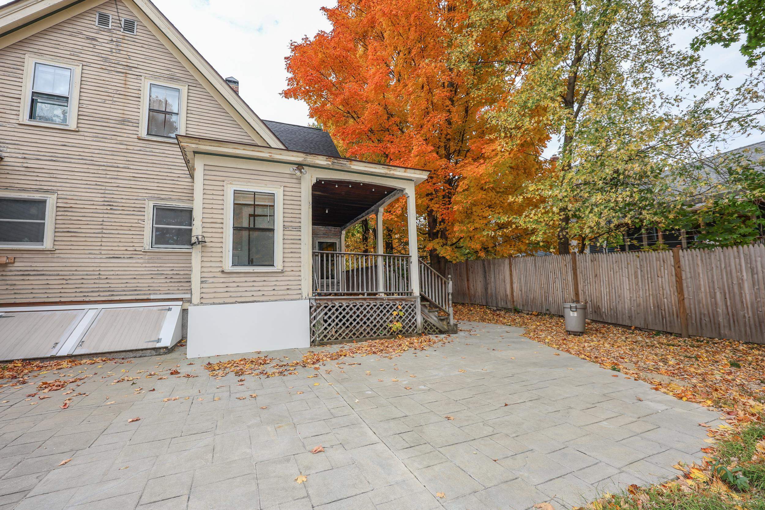 497 Concord Street Manchester, NH 03104 - Photo 28 of 35