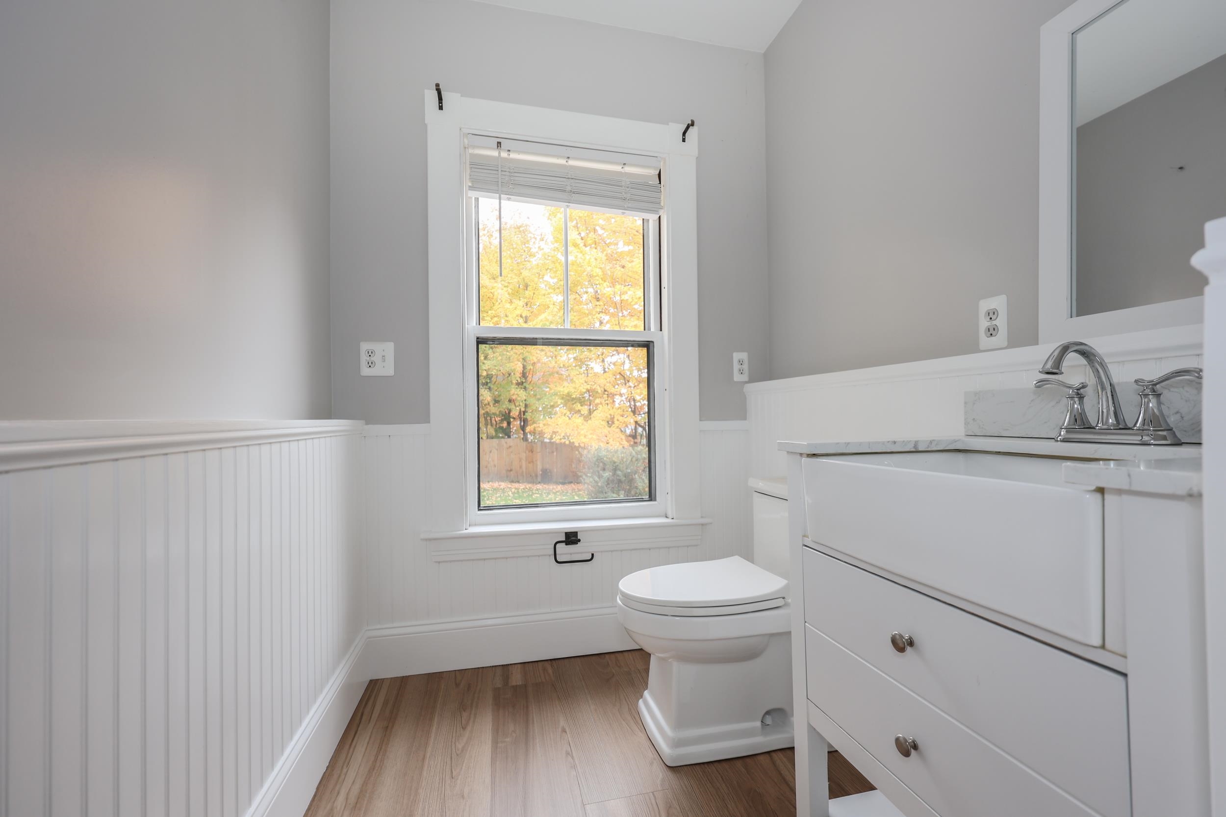 497 Concord Street Manchester, NH 03104 - Photo 30 of 35