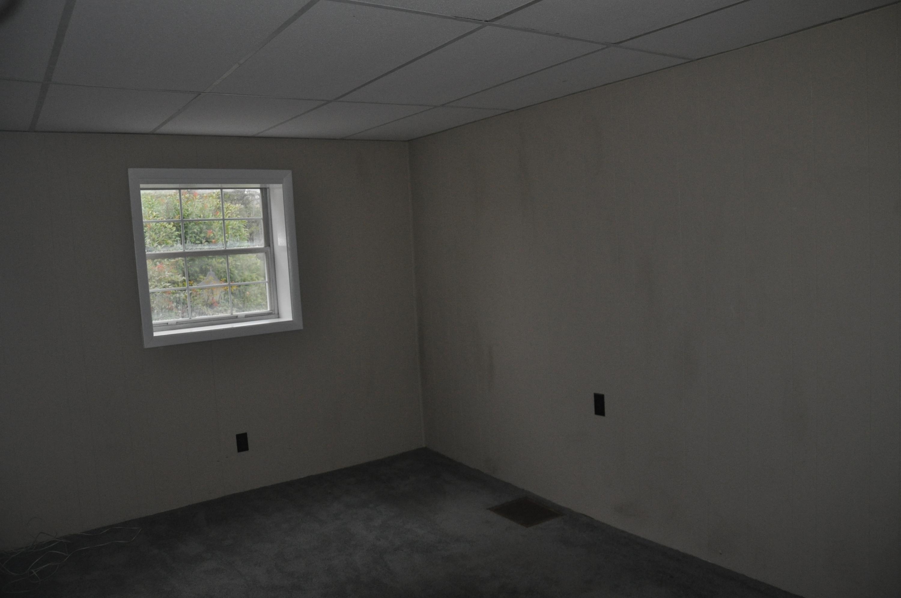 2471 Topside Road Louisville, TN 37777 - Photo 9 of 12 Bedroom #2