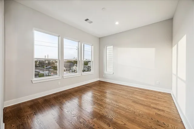 $3,500 | 1518 Houston Avenue, Houston, TX 77007