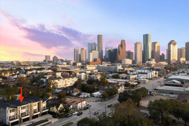 $3,500 | 1518 Houston Avenue, Houston, TX 77007