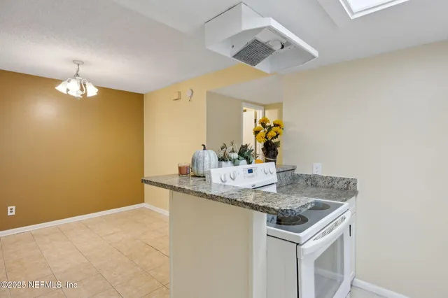 $185,000 | 5541 Greatpine Lane North, Unit 4, Jacksonville, FL 32244