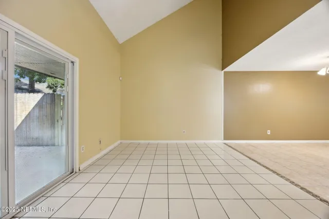 $185,000 | 5541 Greatpine Lane North, Unit 4, Jacksonville, FL 32244