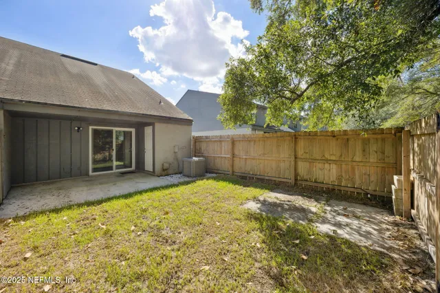 $185,000 | 5541 Greatpine Lane North, Unit 4, Jacksonville, FL 32244