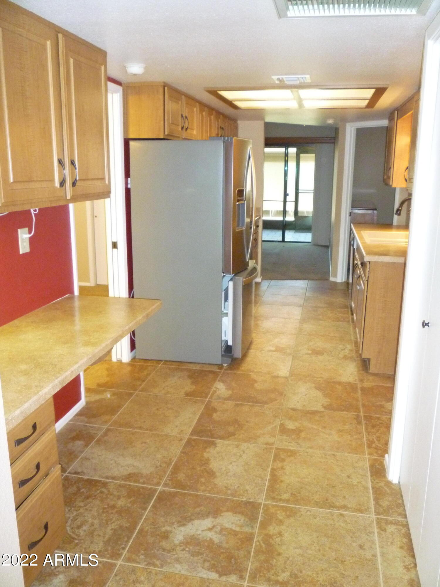 520 South Greenfield Road, Unit 4 Mesa, AZ 85206 - Photo 12 of 36 Kitchen