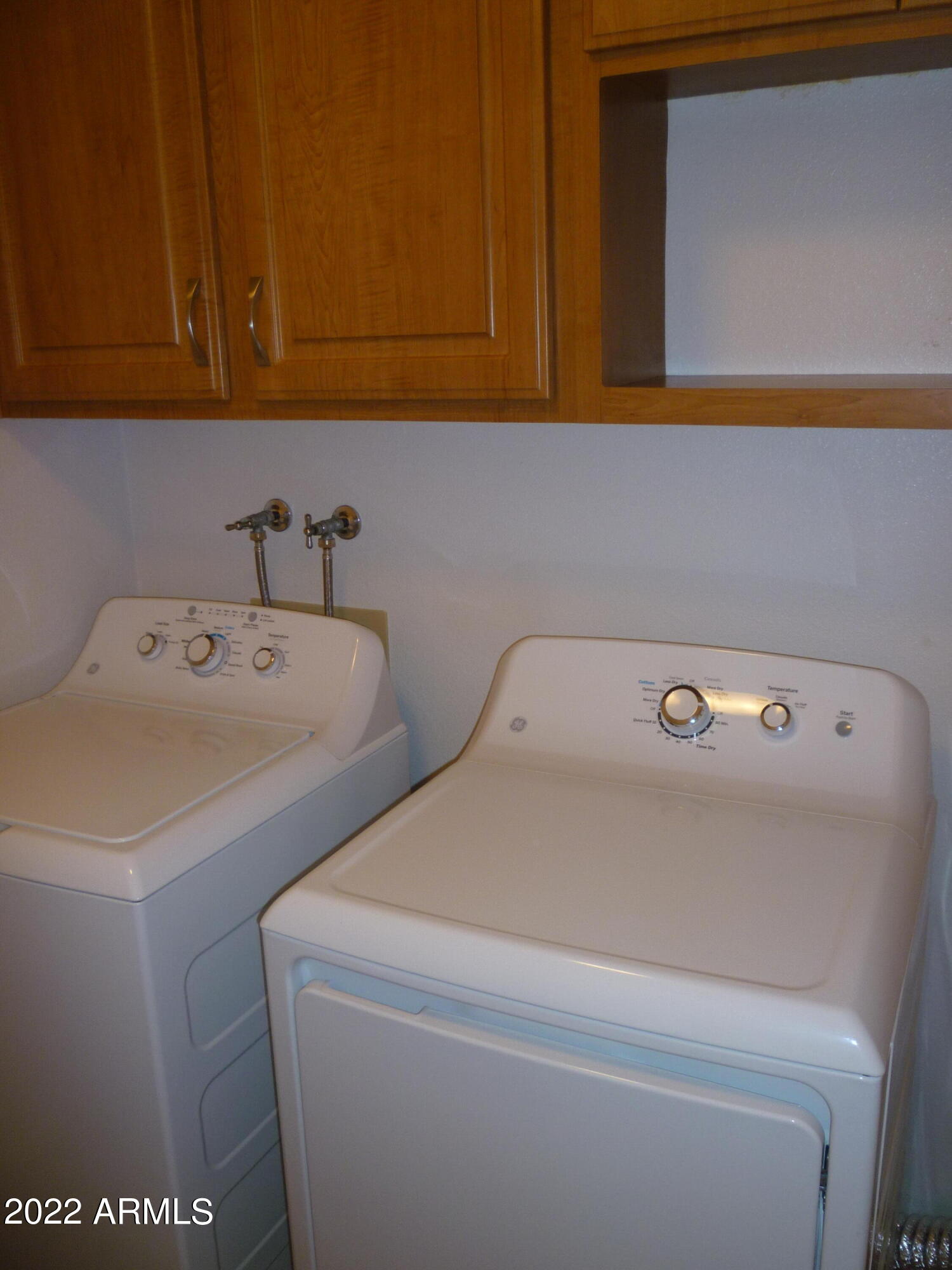 520 South Greenfield Road, Unit 4 Mesa, AZ 85206 - Photo 18 of 36 Laundry Area