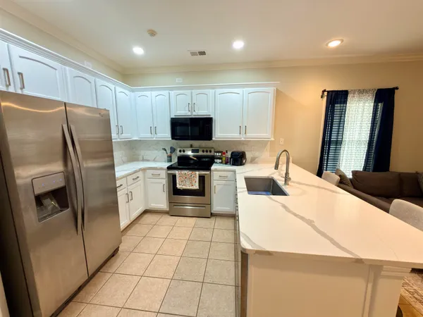 $220,000 | 1595 Dexter Grove Drive, Unit 101, Cordova, TN 38016