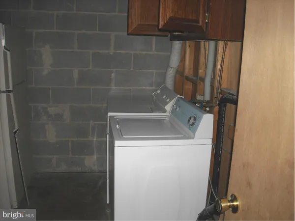 $2,450 | 104 Giles Place, Sterling, VA 20164