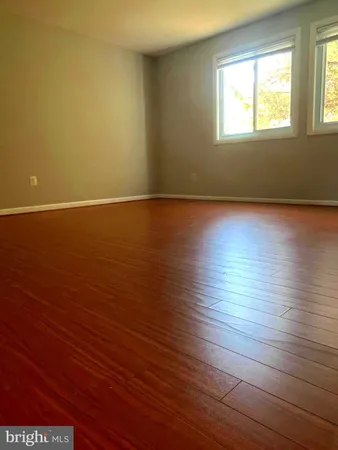 $2,450 | 104 Giles Place, Sterling, VA 20164