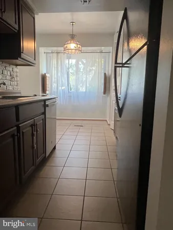 $2,450 | 104 Giles Place, Sterling, VA 20164