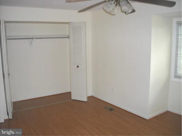 $2,450 | 104 Giles Place, Sterling, VA 20164
