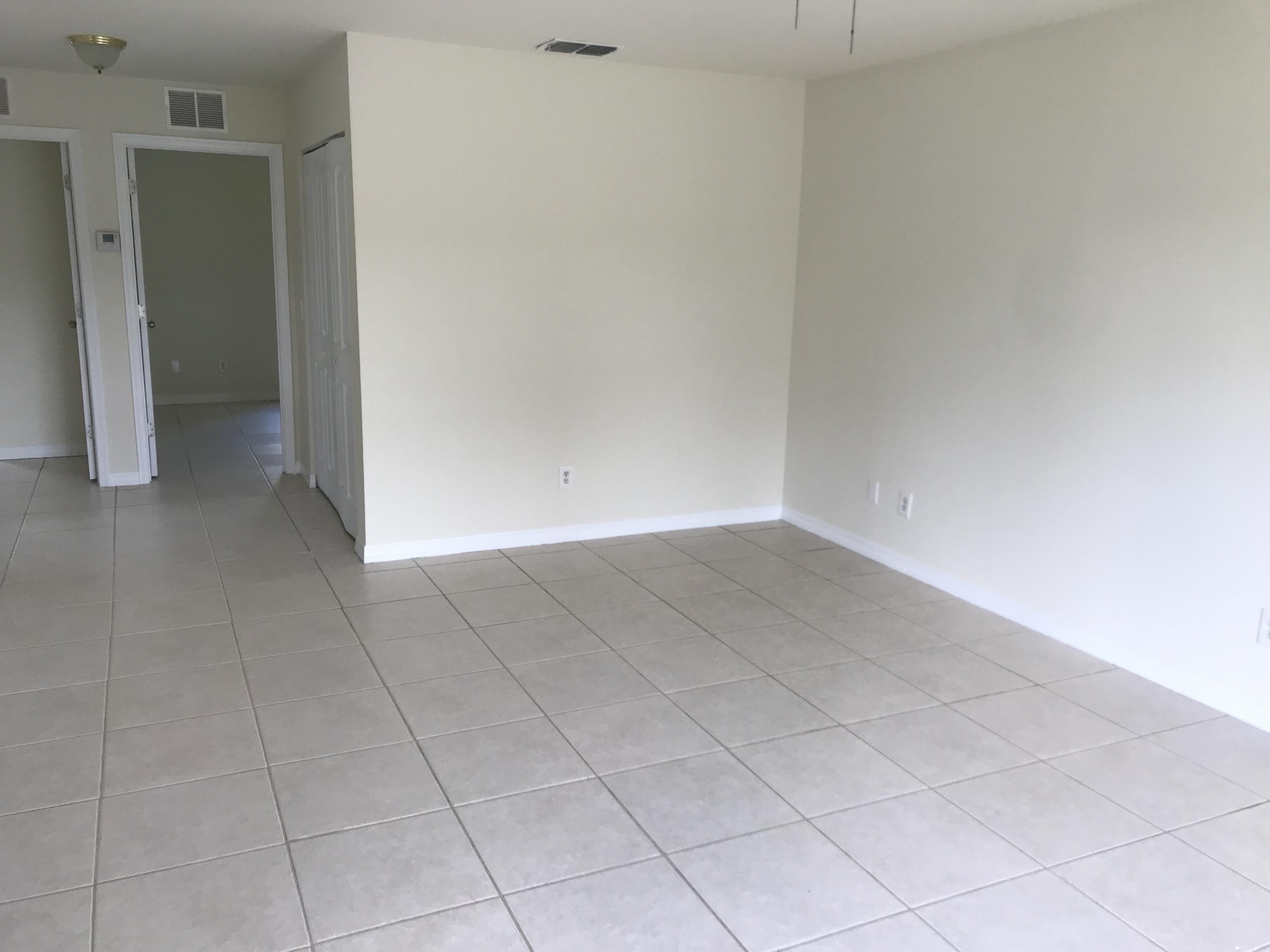 4451 Timber Ridge Lane Fort Pierce, FL 34982 - Photo 5 of 21 IMG_6677