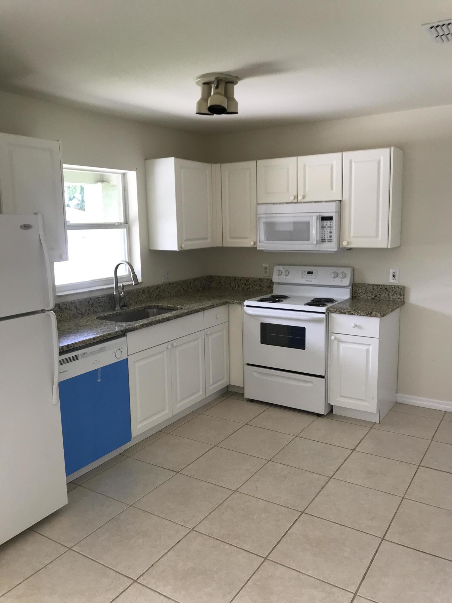 4451 Timber Ridge Lane Fort Pierce, FL 34982 - Photo 9 of 21 IMG_6683